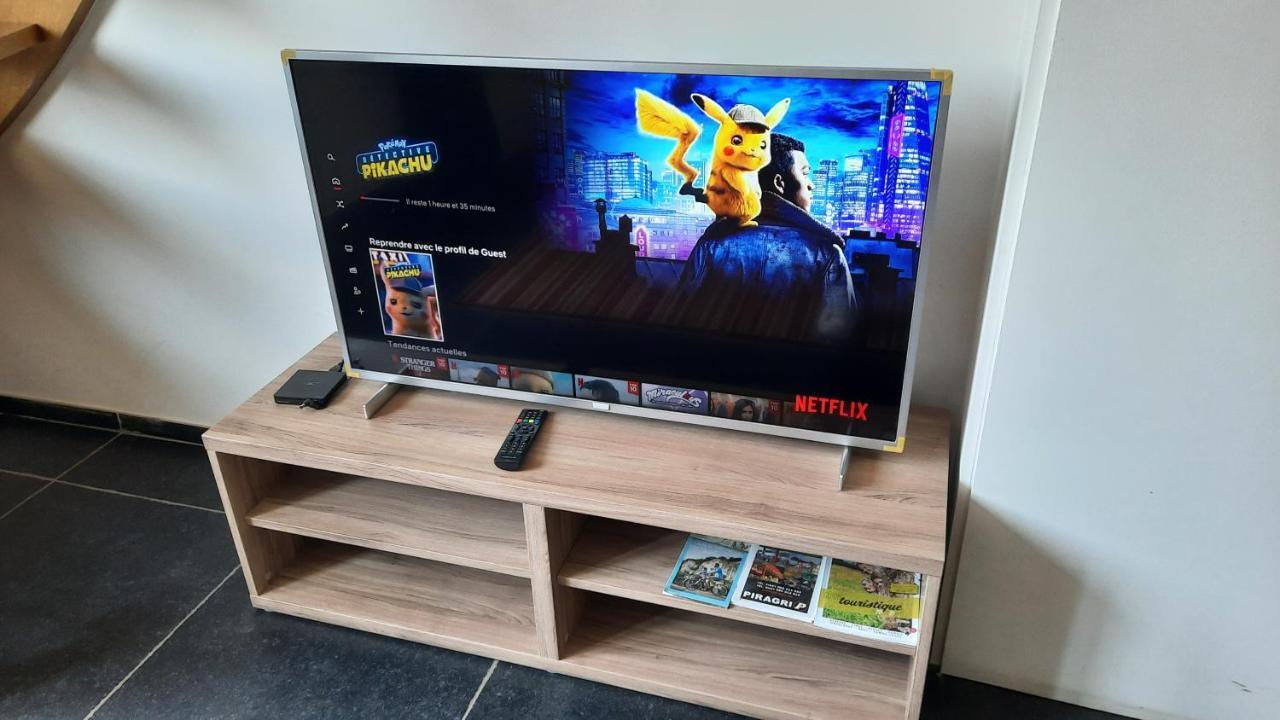 Appartement Duplex Pour 3-4 Personnes A Ciney Luaran gambar
